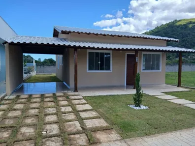 Casa de Condomínio com 3 Quartos à venda, 120m² no São José do Imbassaí, Maricá
