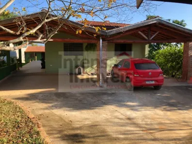 Fazenda/Sítio com 3 Quartos à venda, 1000m² no Goiabal, Pindamonhangaba