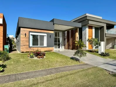 Casa de Condomínio com 4 Quartos à venda, 192m² no , Capão da Canoa