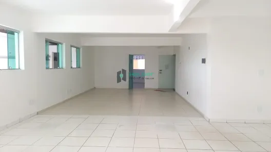 Ponto Comercial para alugar, 300m² no Centro, Betim