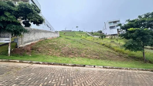 Lote/Terreno à venda, 479m² no Salvaterra, Juiz de Fora