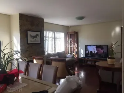 Casa com 3 Quartos à venda, 250m² no Vila Oliveira, Mogi das Cruzes