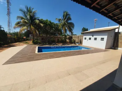 Sobrado com 4 Quartos à venda, 1900m² no Parque Maria Helena, Campinas