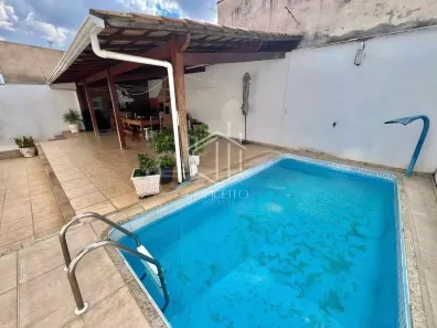 Casa com 3 Quartos à venda, 338m² no Santa Amélia, Belo Horizonte