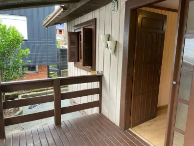 Casa com 2 Quartos para alugar, 70m² no Palace Hotel, Canela