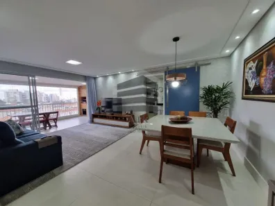 Apartamento com 4 Quartos à venda, 140m² no Vila Gumercindo, São Paulo