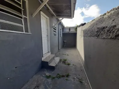 Casa com 1 Quarto para alugar, 50m² no Mutondo, São Gonçalo