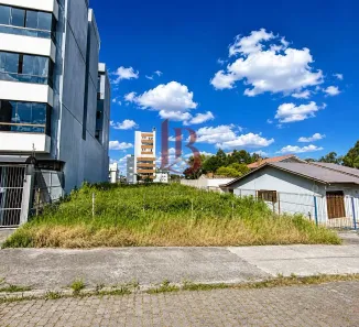 Lote/Terreno à venda, 420m² no Sanvitto, Caxias do Sul