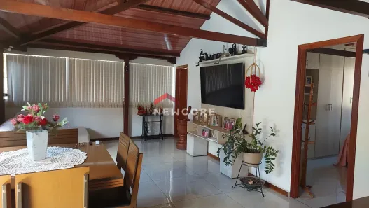 Casa com 6 Quartos à venda, 200m² no Centro, Sabará