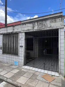 Casa com 4 Quartos à venda, 244m² no José Bonifácio, Fortaleza
