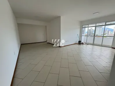 Apartamento com 3 Quartos à venda, 130m² no Centro, Palhoça