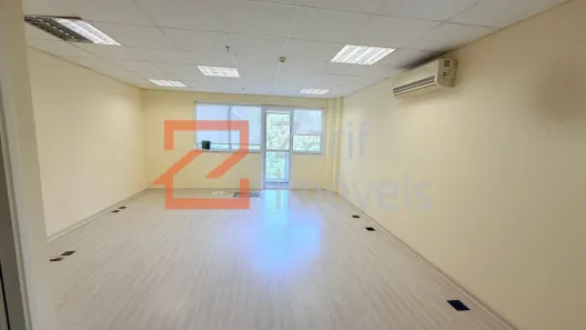 Sala Comercial para alugar, 42m² no Vila Andrade, São Paulo