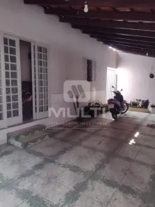 Casa com 3 Quartos à venda, 200m² no Jardim Canaã, Uberlândia