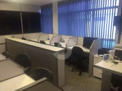 Sala Comercial à venda, 120m² no Centro, Niterói