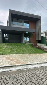 Casa com 4 Quartos à venda, 266m² no Cararu, Eusébio