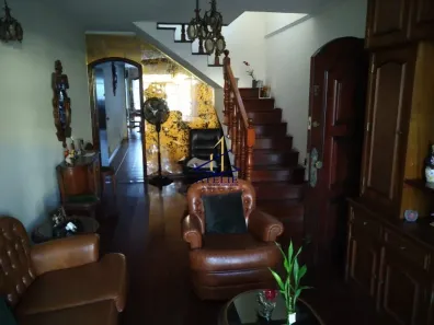 Sobrado com 3 Quartos à venda, 200m² no Vila Guilhermina, São Paulo