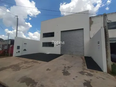 Galpão/Depósito/Armazém para alugar, 260m² no Jardim das Palmeiras, Uberlândia