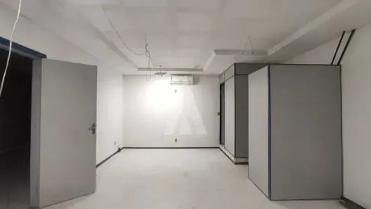 Ponto Comercial para alugar, 30m² no Centro, Joinville