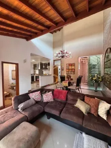 Casa com 3 Quartos à venda, 170m² no Jardim Vista Alegre, Bragança Paulista