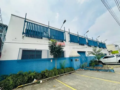 Galpão/Depósito/Armazém à venda, 2370m² no Socorro, São Paulo