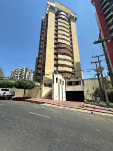 Apartamento com 3 Quartos para alugar, 125m² no Frei Serafim, Teresina