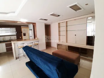 Apartamento com 2 Quartos para alugar, 106m² no Centro, Florianópolis