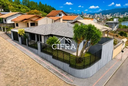 Casa com 4 Quartos à venda, 218m² no Taboão, Rio do Sul