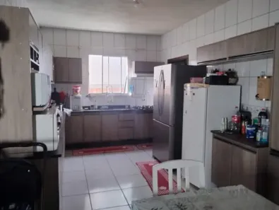 Casa com 3 Quartos à venda, 100m² no Parque Guarani, Joinville