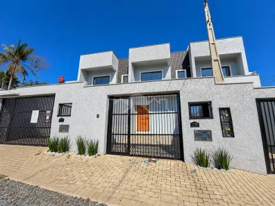 Sobrado com 3 Quartos à venda, 143m² no João Costa, Joinville