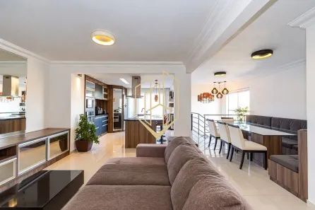 Apartamento com 3 Quartos à venda, 191m² no Tingui, Curitiba
