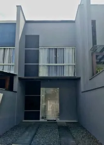 Casa com 2 Quartos à venda, 70m² no Santa Catarina, Joinville