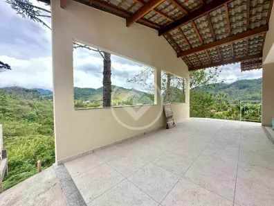 Casa de Condomínio com 3 Quartos à venda, 170m² no Vargem Grande, Teresópolis