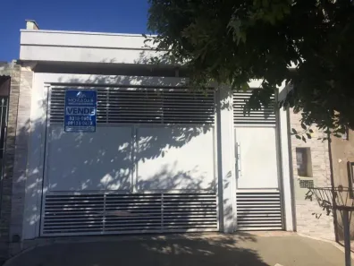 Casa com 2 Quartos à venda, 125m² no São Judas Tadeu, Marília