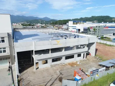 Galpão/Depósito/Armazém para alugar, 661m² no Bela Vista, Palhoça