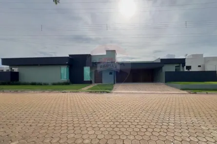 Casa de Condomínio com 4 Quartos para alugar, 488m² no Nova Esperança, Porto Velho