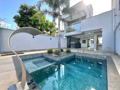 Sobrado com 3 Quartos à venda, 175m² no Jardim América, Goiânia