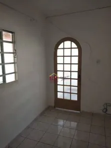 Casa com 2 Quartos à venda, 106m² no Vila Areao, Taubaté