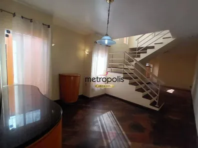 Sobrado com 3 Quartos à venda, 181m² no Vila Scarpelli, Santo André