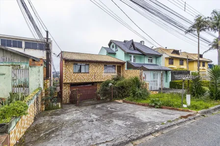 Sobrado com 4 Quartos à venda, 190m² no Bairro Alto, Curitiba
