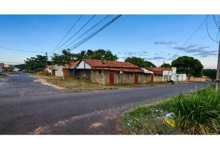 Casa com 5 Quartos à venda, 222m² no Loteamento Vila Ferreira, Araguaína
