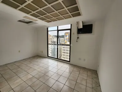 Sala Comercial à venda, 31m² no Centro, Florianópolis