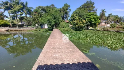 Fazenda/Sítio com 5 Quartos à venda, 680m² no Praia dos Namorados, Americana