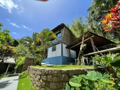 Prédio Residencial com 11 Quartos à venda, 228m² no Barra da Lagoa, Florianópolis