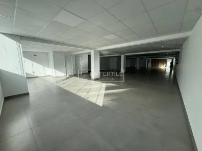 Sala Comercial para alugar, 277m² no Centro, Itajaí