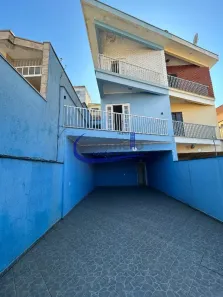 Sobrado com 3 Quartos à venda, 200m² no Jardim Marisa, São Paulo