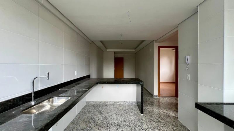 Apartamento com 2 quartos — Lourdes, Belo Horizonte