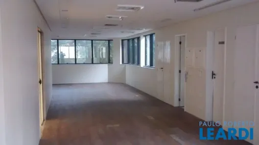 Ponto Comercial para alugar, 180m² no Paraíso, São Paulo