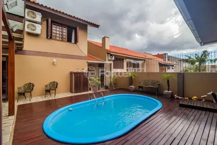 Casa com 3 Quartos à venda, 258m² no Espírito Santo, Porto Alegre