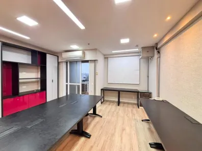 Sala Comercial à venda, 42m² no Vila Mathias, Santos
