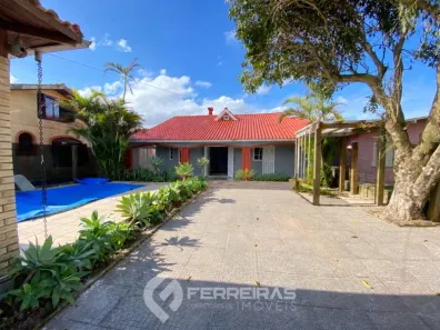 Casa com 4 Quartos para alugar, 357m² no Tramandaí, Tramandaí
